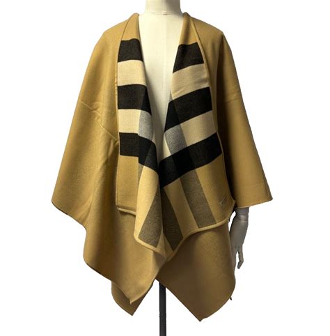 New Authentic Burberry ladies Reversable Wool Check Cape 